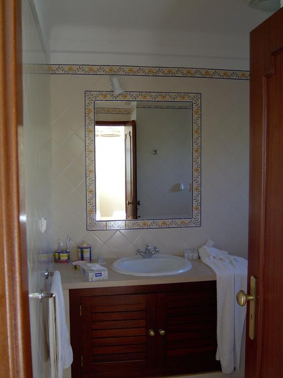アルマカオ・デ・ペラ Casa Do Pocoヴィラ 部屋 写真